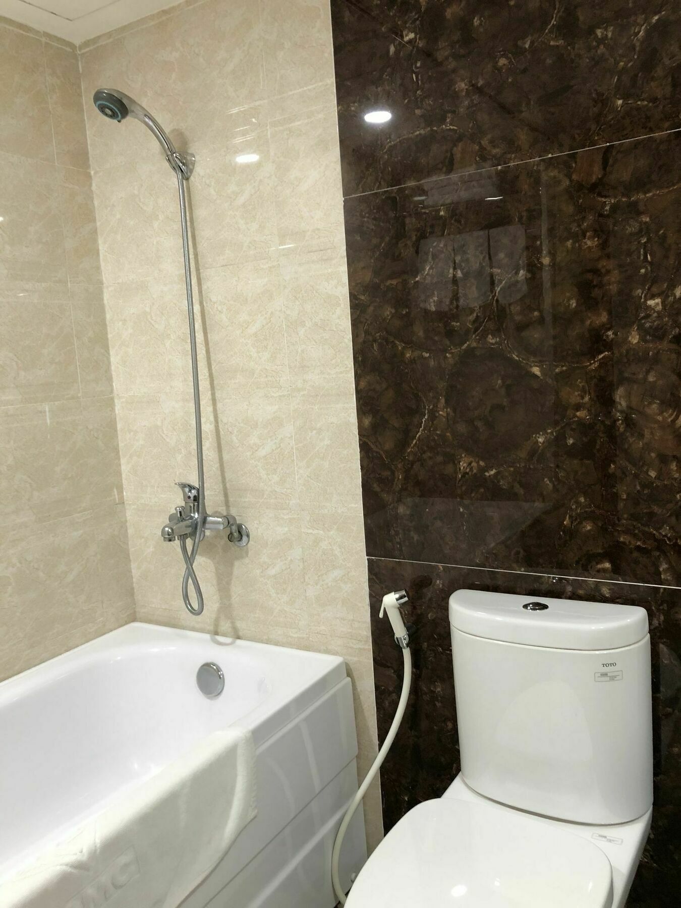 Bmc Thang Long ハロン エクステリア 写真
